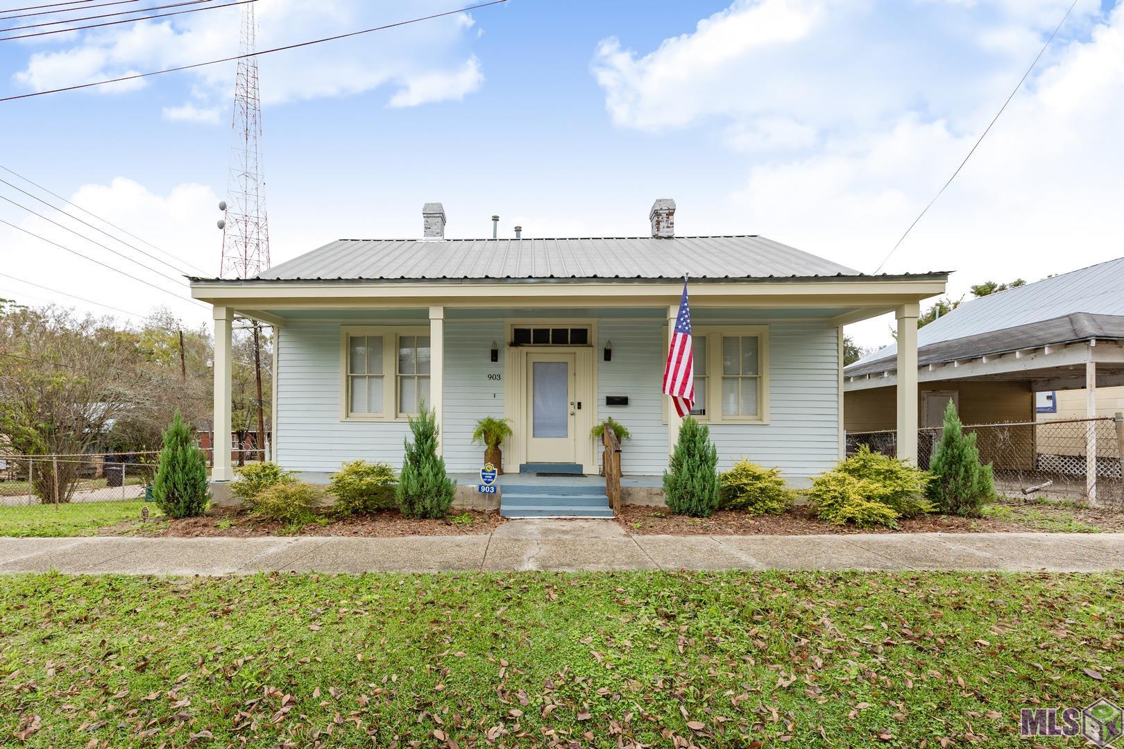 903 Europe Street Baton Rouge, LA 70802 - Photo 2 of 13