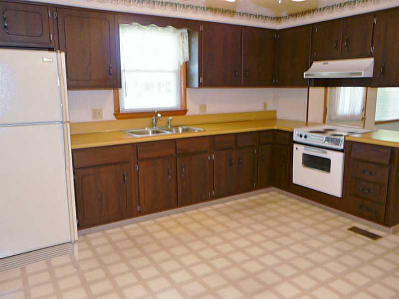 3503 River Bluff Road Anderson, IN 46012 - Photo 2 of 11 Gallery Image 2