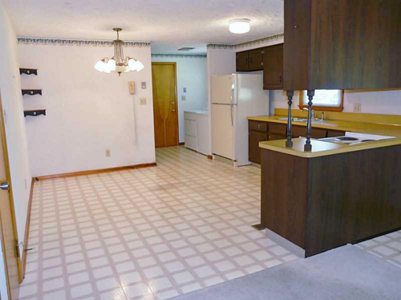 3503 River Bluff Road Anderson, IN 46012 - Photo 3 of 11 Gallery Image 3