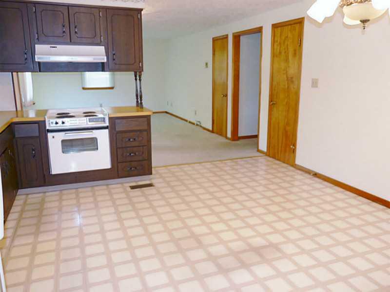 3503 River Bluff Road Anderson, IN 46012 - Photo 4 of 11 Gallery Image 4
