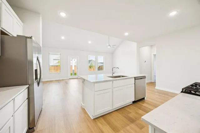 $409,990 | 601 River Rdg Drive, McKinney, TX 75071