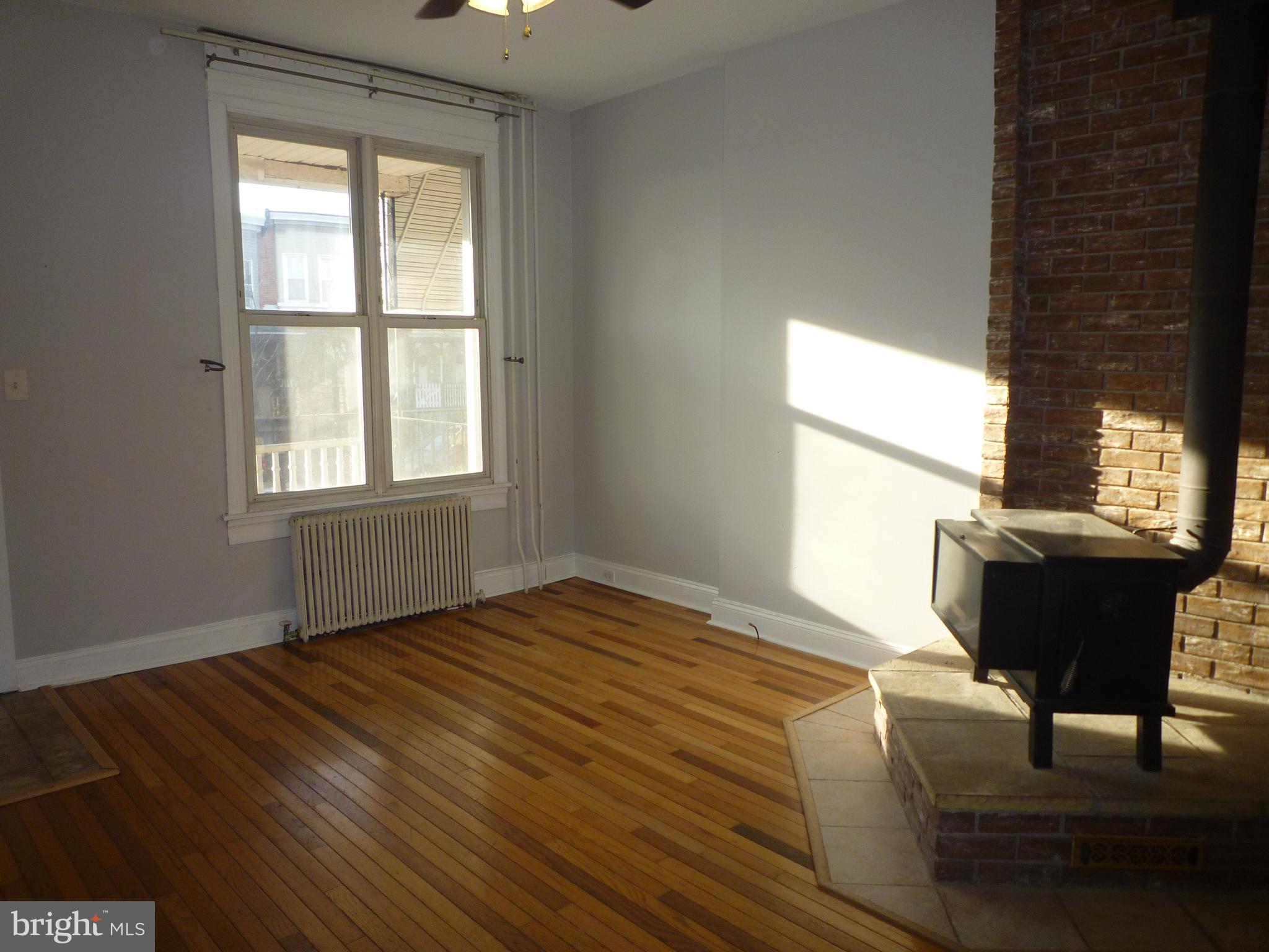 4109 Falls Road Baltimore, MD 21211 - Photo 5 of 45 Open Plan 1st Floor - LR w/Wood Burning Fireplace