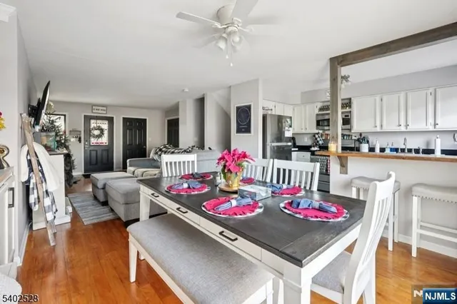 $325,000 | 15 Lakeview Terrace, Sussex, NJ 07461