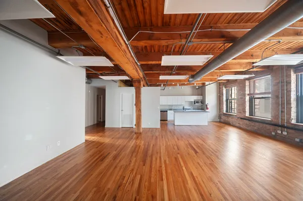 $559,000 | 368 West Huron Street, Unit 3N, Chicago, IL 60654