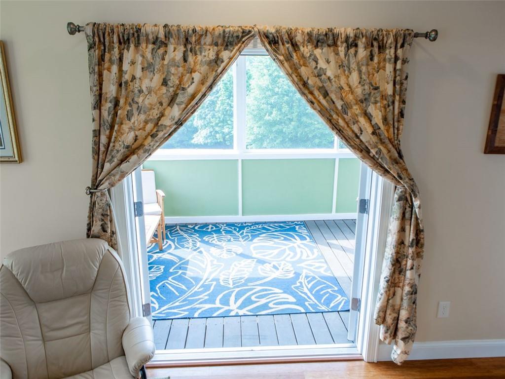 708 Sheep Pasture Road Commerce, GA 30529 - Photo 19 of 35 a view of entryway with a front door