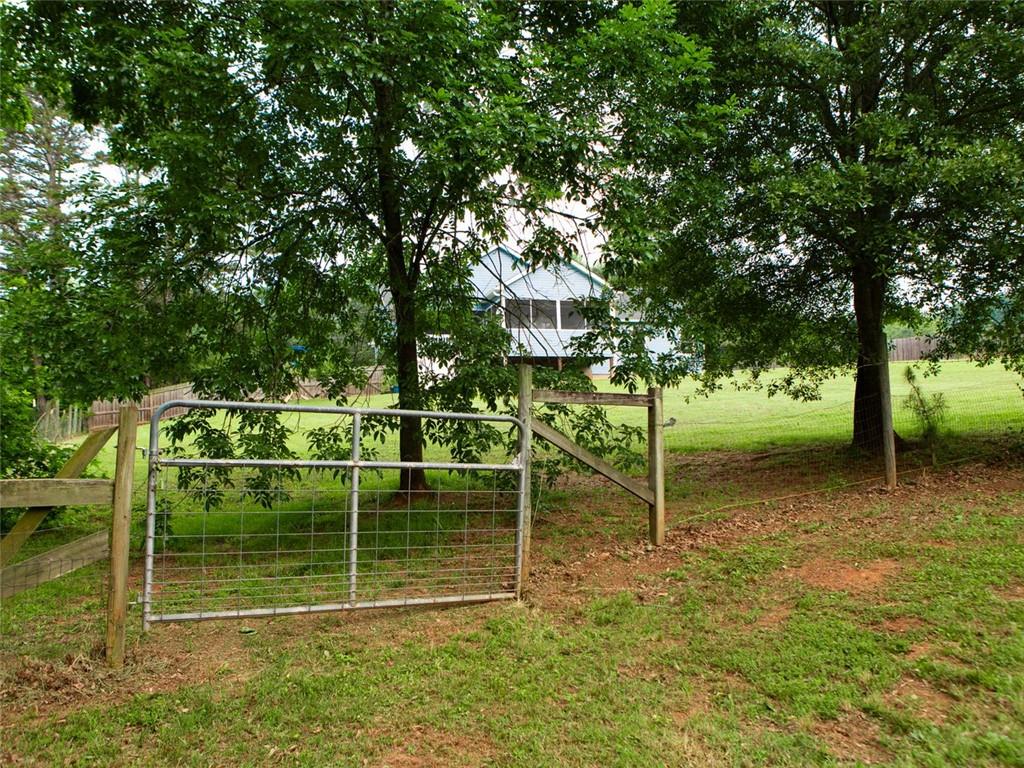 708 Sheep Pasture Road Commerce, GA 30529 - Photo 6 of 35 a house view with a park