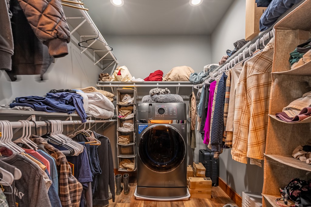 1220 Sunset Road Epworth, GA 30541 - Photo 20 of 46 a utility room with dryer and washer