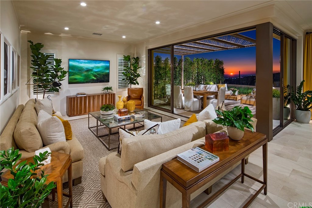 133 Summerland, Unit 55 Irvine, CA 92602 - Photo 3 of 4