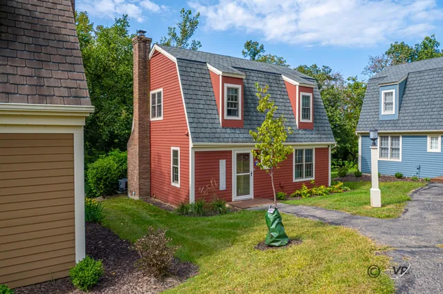 $229,900 | 18 Settler Lane, Galena, IL 61036