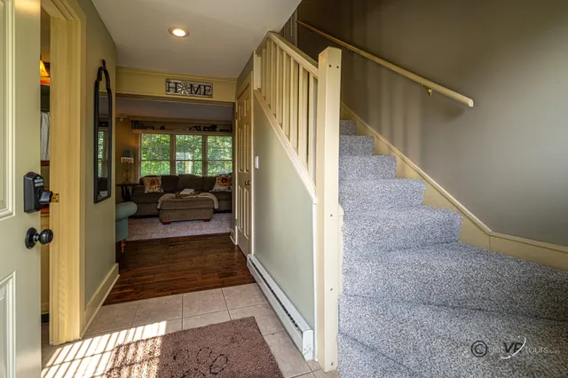 $229,900 | 18 Settler Lane, Galena, IL 61036