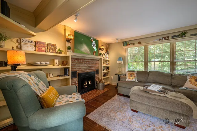 $229,900 | 18 Settler Lane, Galena, IL 61036