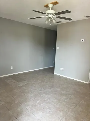 en view of an empty room