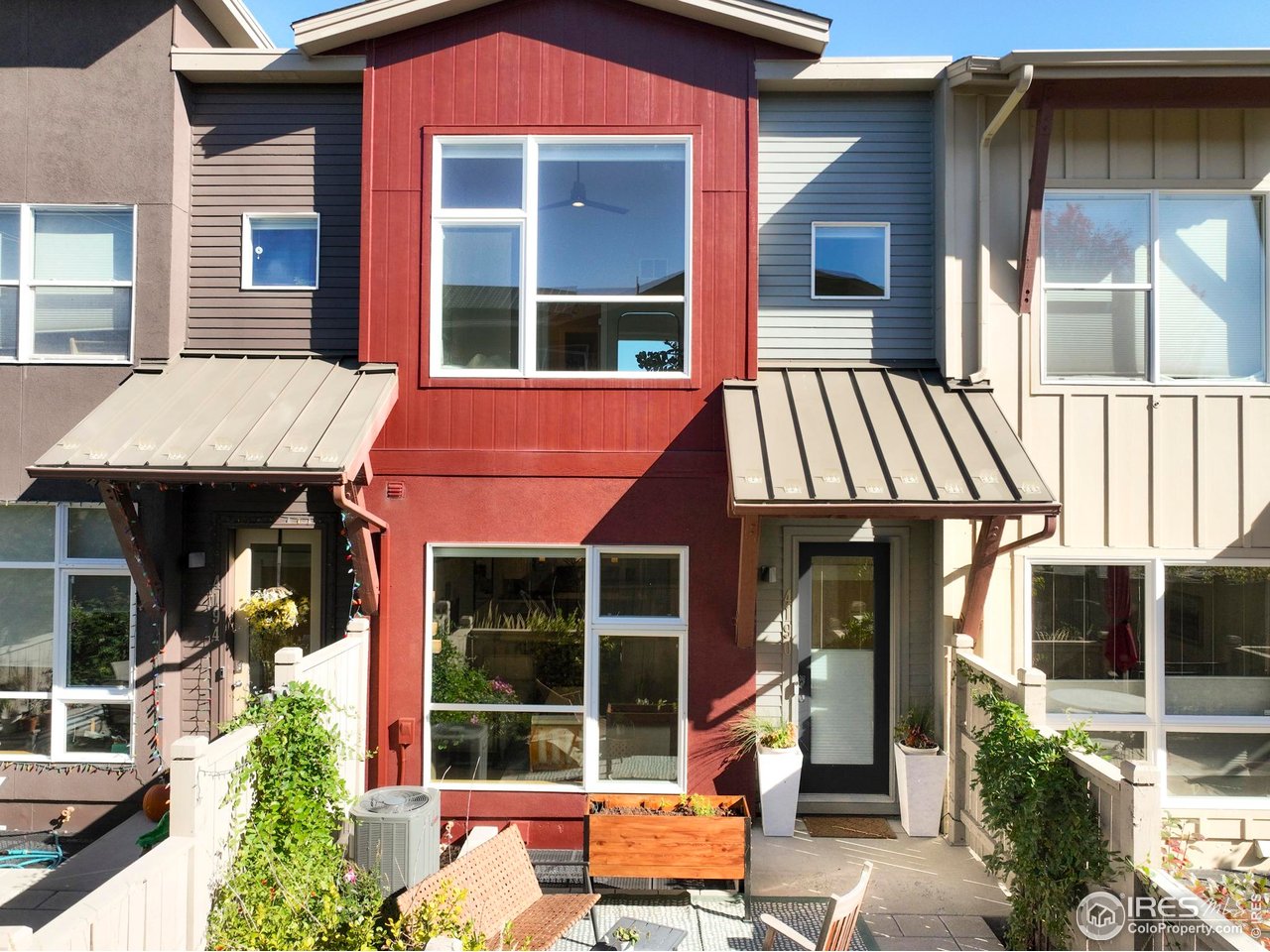 4190 Longview Lane Boulder, CO 80301 - Photo 1 of 29 front view of a building