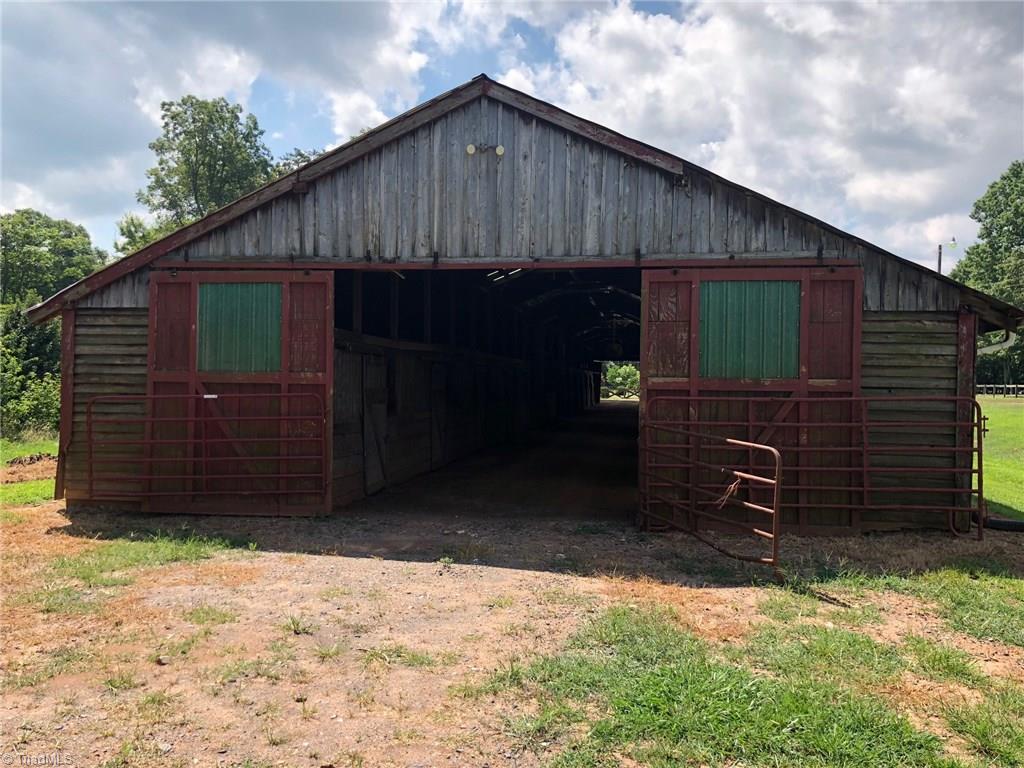 239 Strawberry Road Reidsville, NC 27320 - Photo 14 of 23 Gallery Image 14