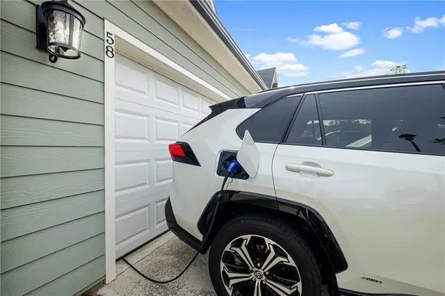 $2,180 | 62 Dawson Clb Way, Unit MYRTLE, Dawsonville, GA 30534