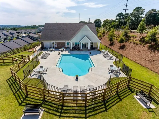 $2,180 | 62 Dawson Clb Way, Unit MYRTLE, Dawsonville, GA 30534