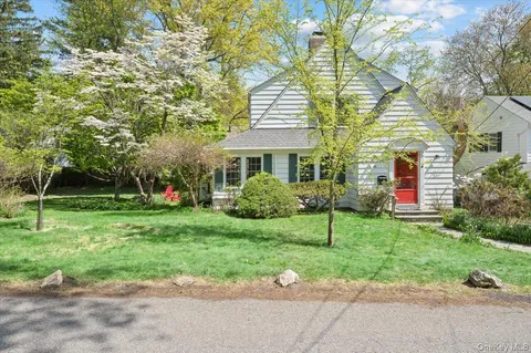 $1,150,000 | 38 Branford Road, Hastings-on-Hudson, NY 10706