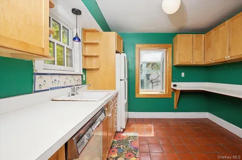 $1,150,000 | 38 Branford Road, Hastings-on-Hudson, NY 10706