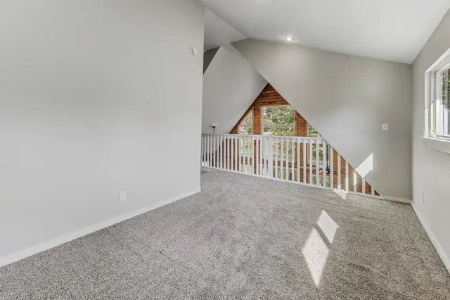 $385,000 | 52 Hunters Creek Drive, Huntsville, TX 77340