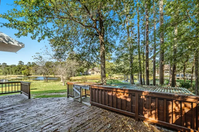 $385,000 | 52 Hunters Creek Drive, Huntsville, TX 77340