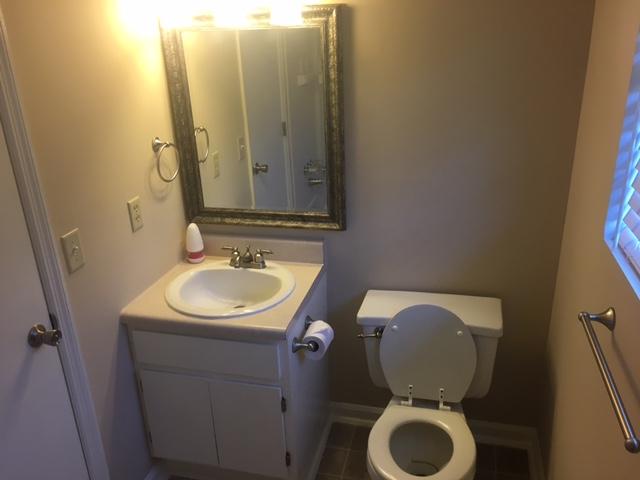 1624 Snowden Road Mount Pleasant, SC 29464 - Photo 23 of 26 Hall Bath 1