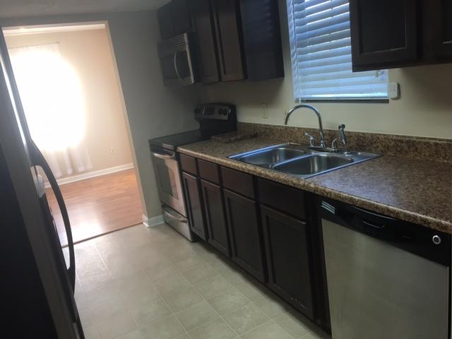 1624 Snowden Road Mount Pleasant, SC 29464 - Photo 9 of 26 Kitchen 2