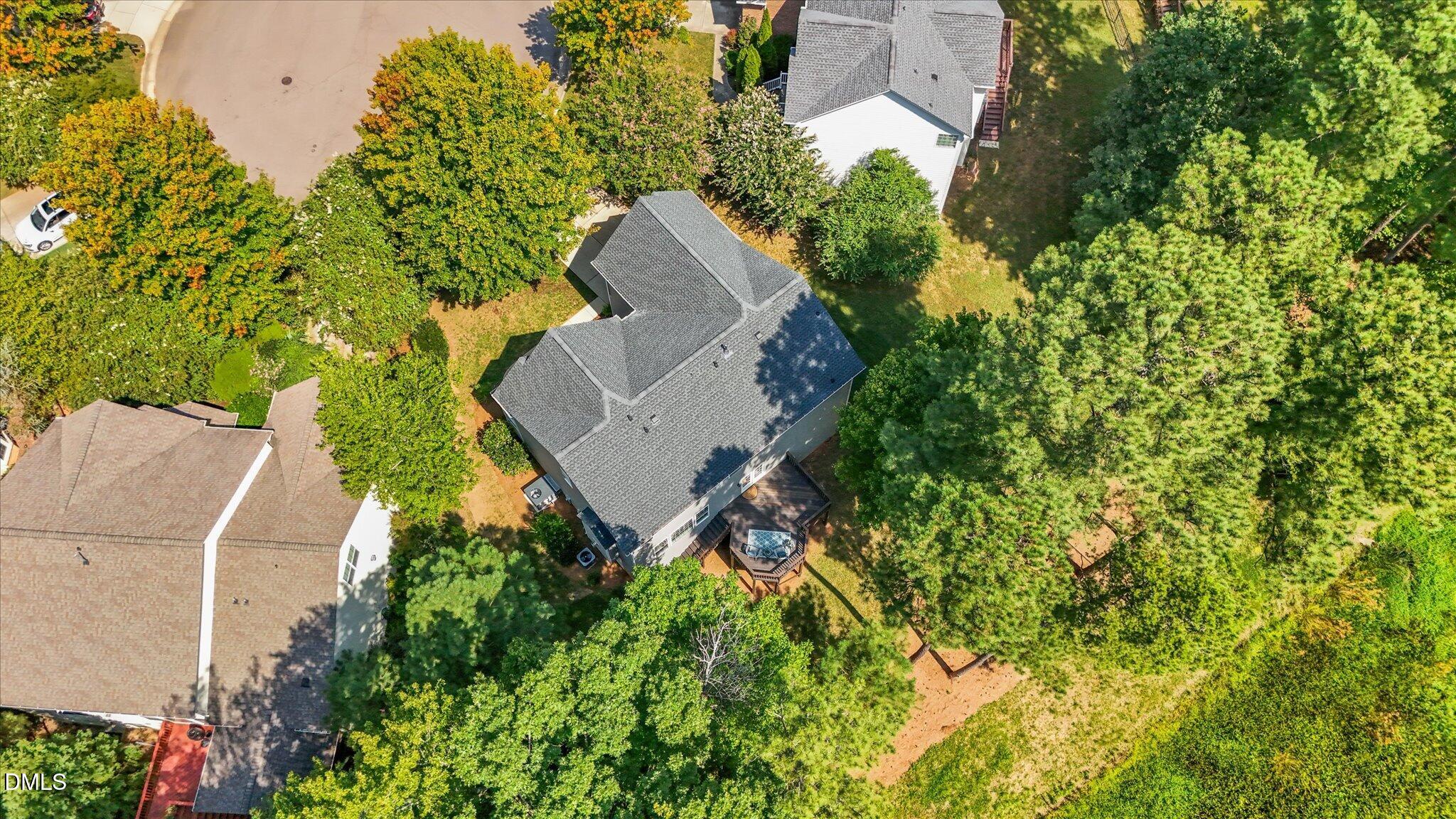 1019 Bianco Drive Raleigh, NC 27607 - Photo 4 of 34 04-DJI_20260825123216_0066_D