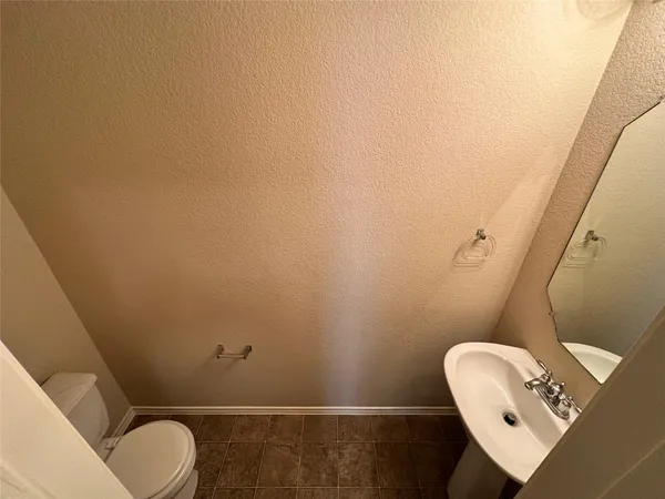 a bathroom with a toilet