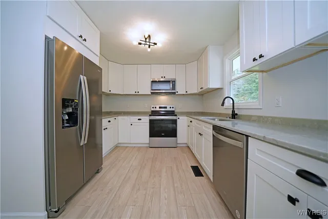 $299,000 | 3394 Gunzen Drive, Cortlandville, NY 13045