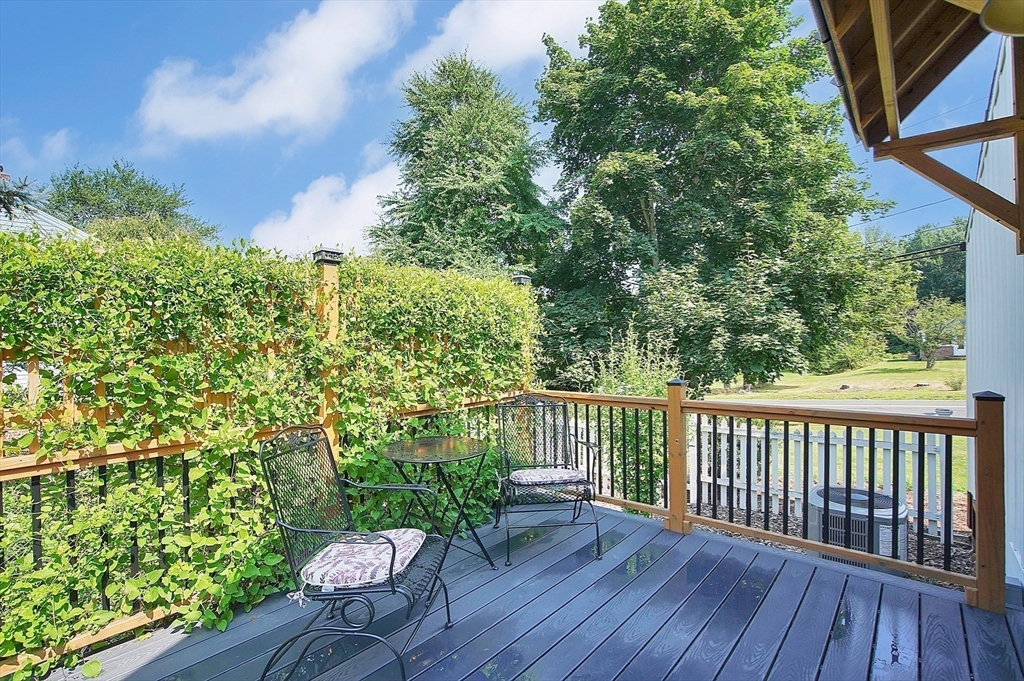 2044 Allen Street Springfield, MA 01118 - Photo 33 of 38 Gallery Image 33