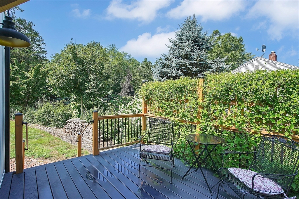 2044 Allen Street Springfield, MA 01118 - Photo 34 of 38 Gallery Image 34