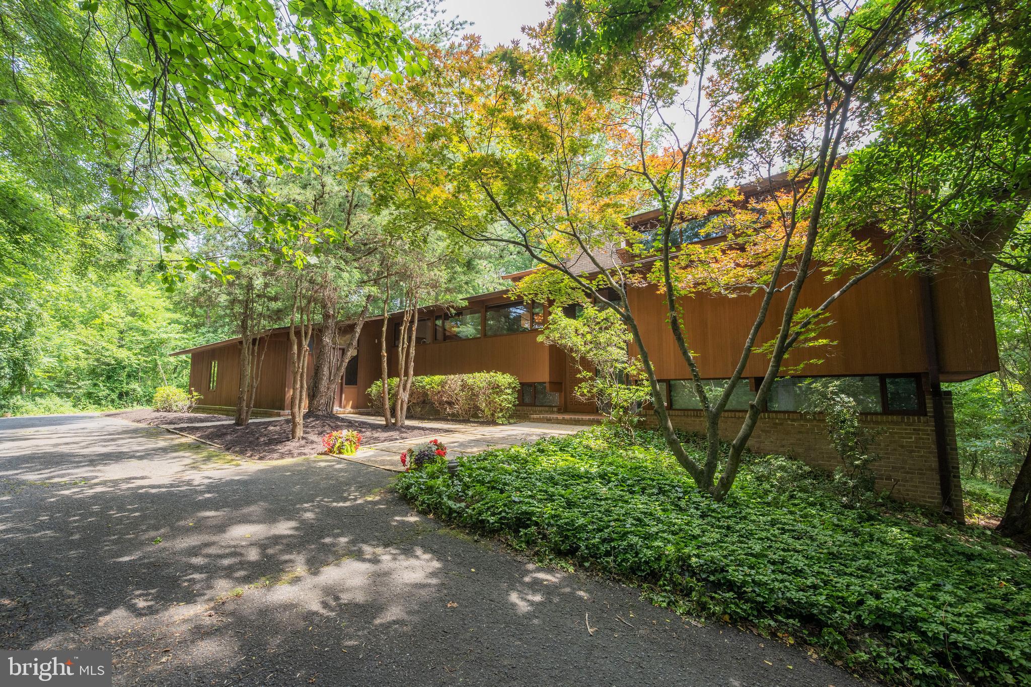 1017 Towlston Road McLean, VA 22102 - Photo 1 of 56 Mid-Century Modern Home on 1.9 Acres