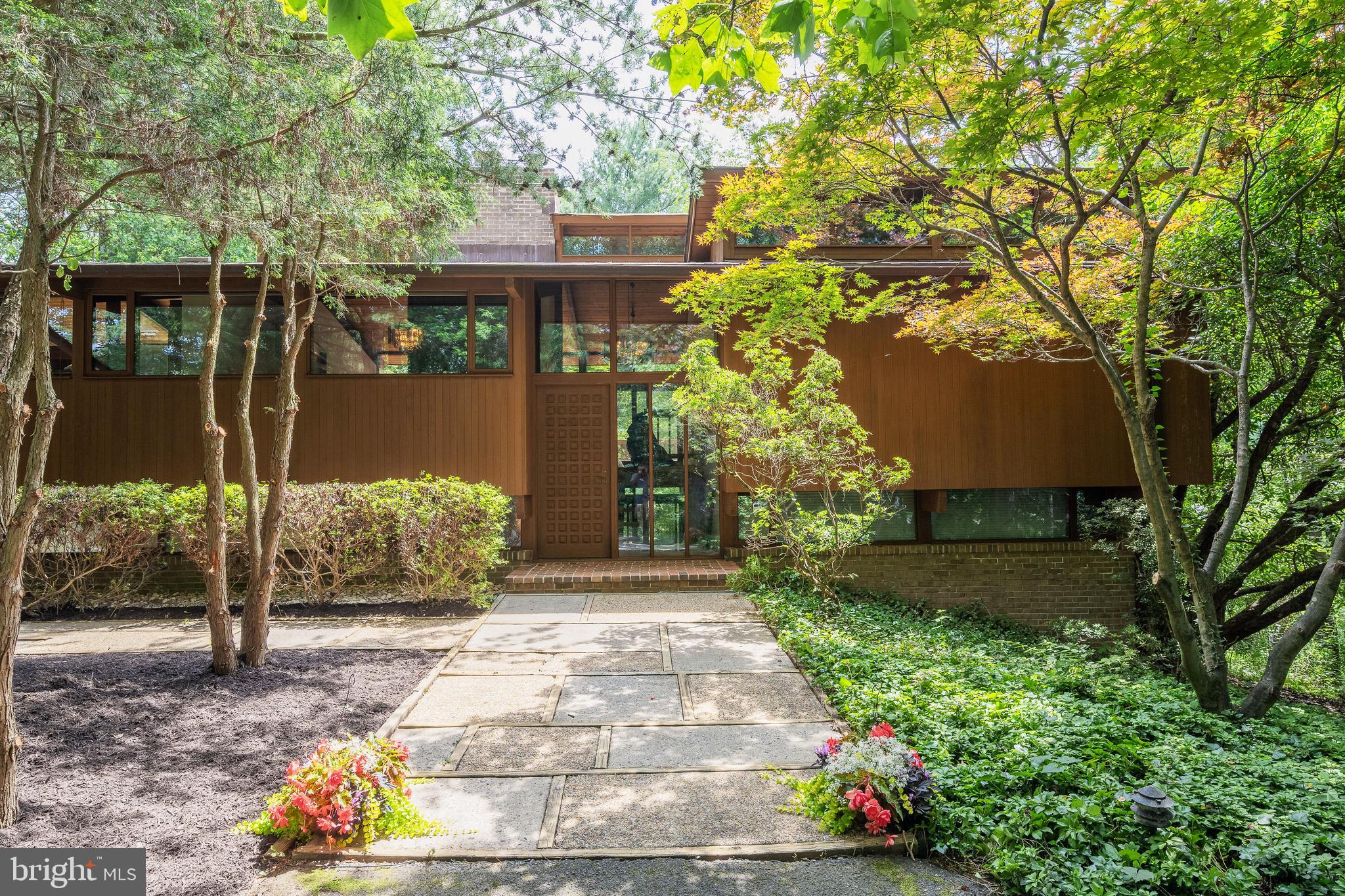 1017 Towlston Road McLean, VA 22102 - Photo 3 of 56 Timber & Concrete Front Walkway