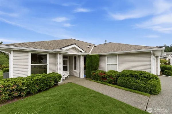 $489,950 | 8903 70th St Court Southwest, Lakewood, WA 98498