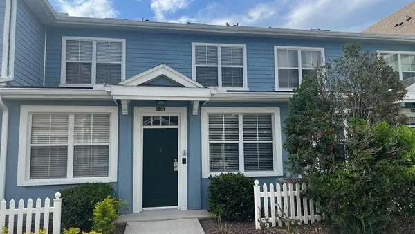 $1,750 | 4011 Venetian Bay Drive, Unit 104, Kissimmee, FL 34741