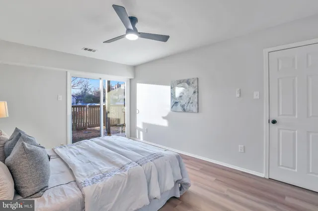 $285,000 | 3966 Woodhue Place, Alexandria, VA 22309