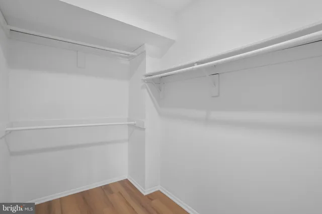 $285,000 | 3966 Woodhue Place, Alexandria, VA 22309