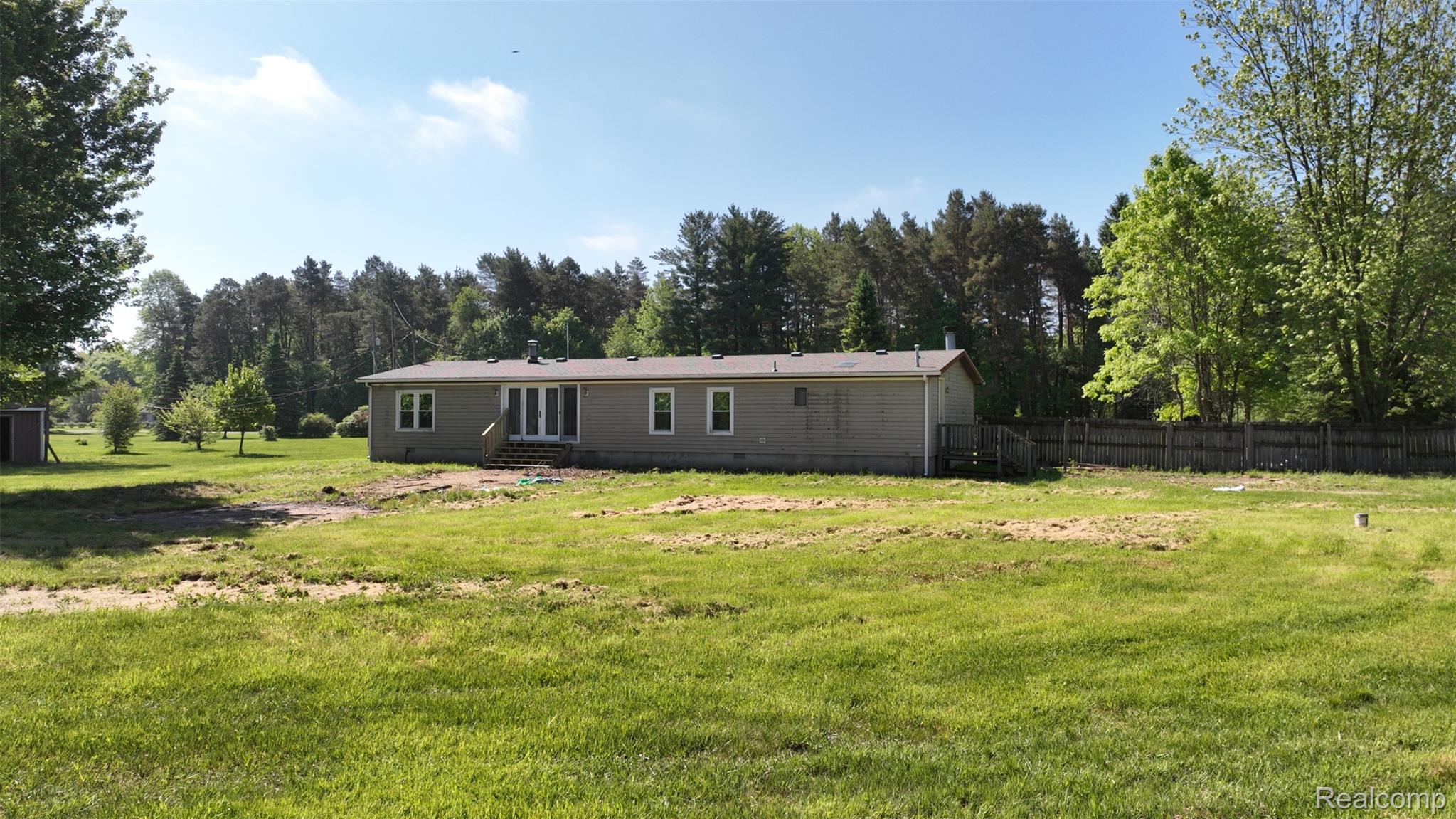 10028 McAfee Road Montrose, MI 48457 - Photo 8 of 46 10028 McAffee Rd (9).JPG