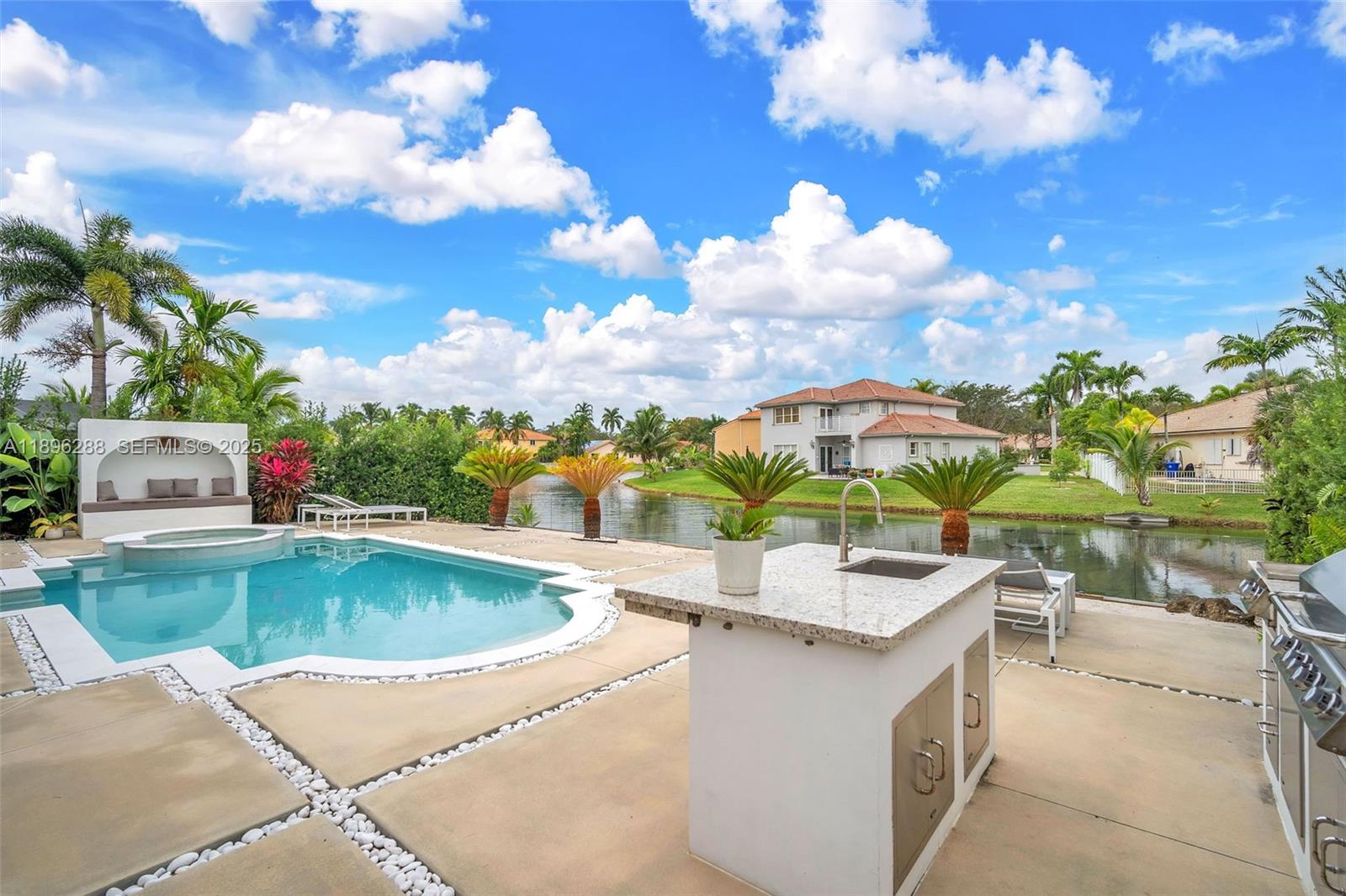 3586 Southwest 143rd Avenue Miramar, FL 33027 - Photo 7 of 33