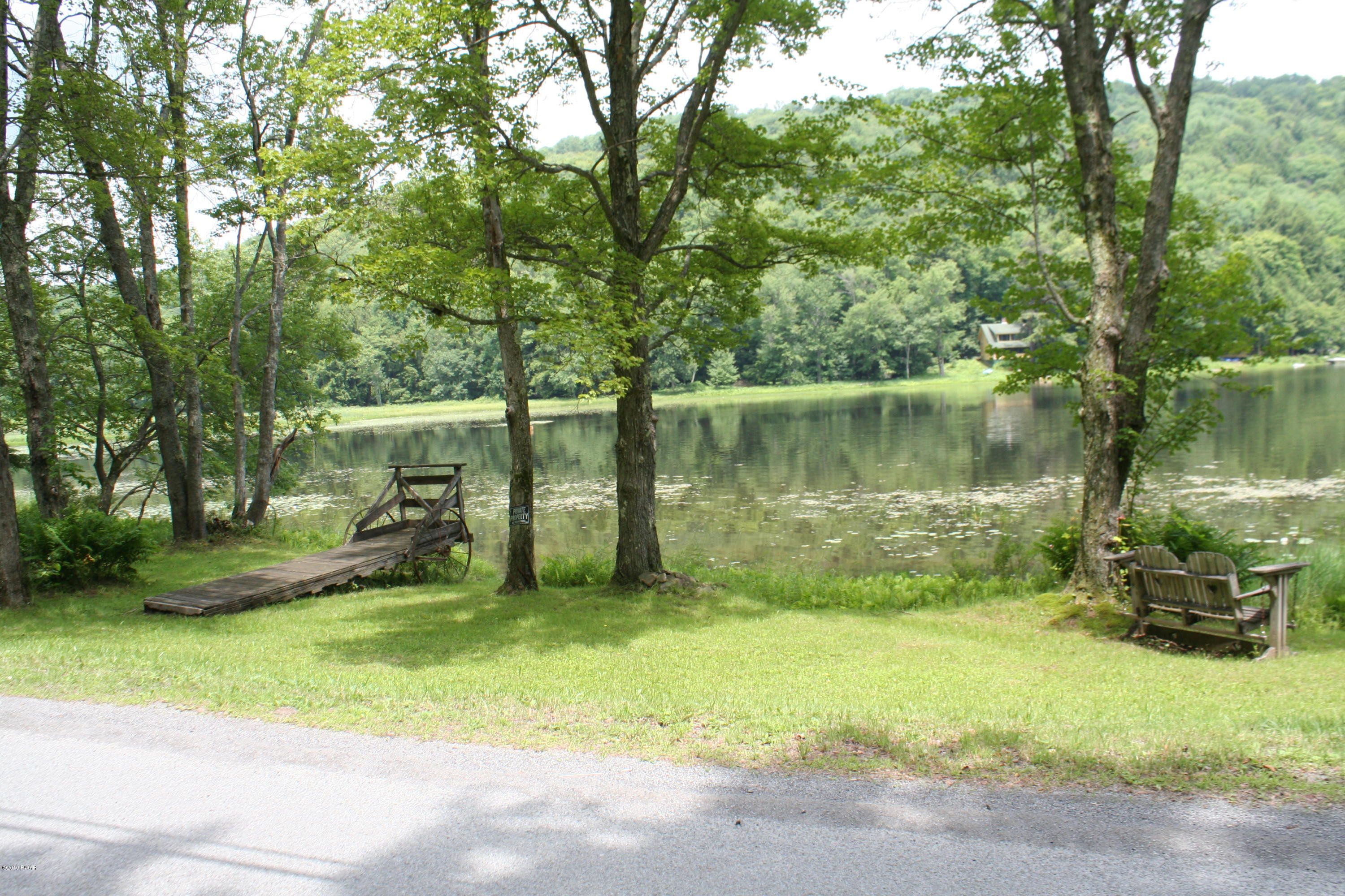 331 Starlight Lake Road Starlight, PA 18461 - Photo 4 of 17