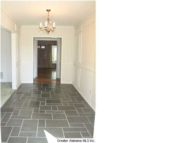 2504 Shades Crest Road Birmingham, AL 35209 - Photo 4 of 31