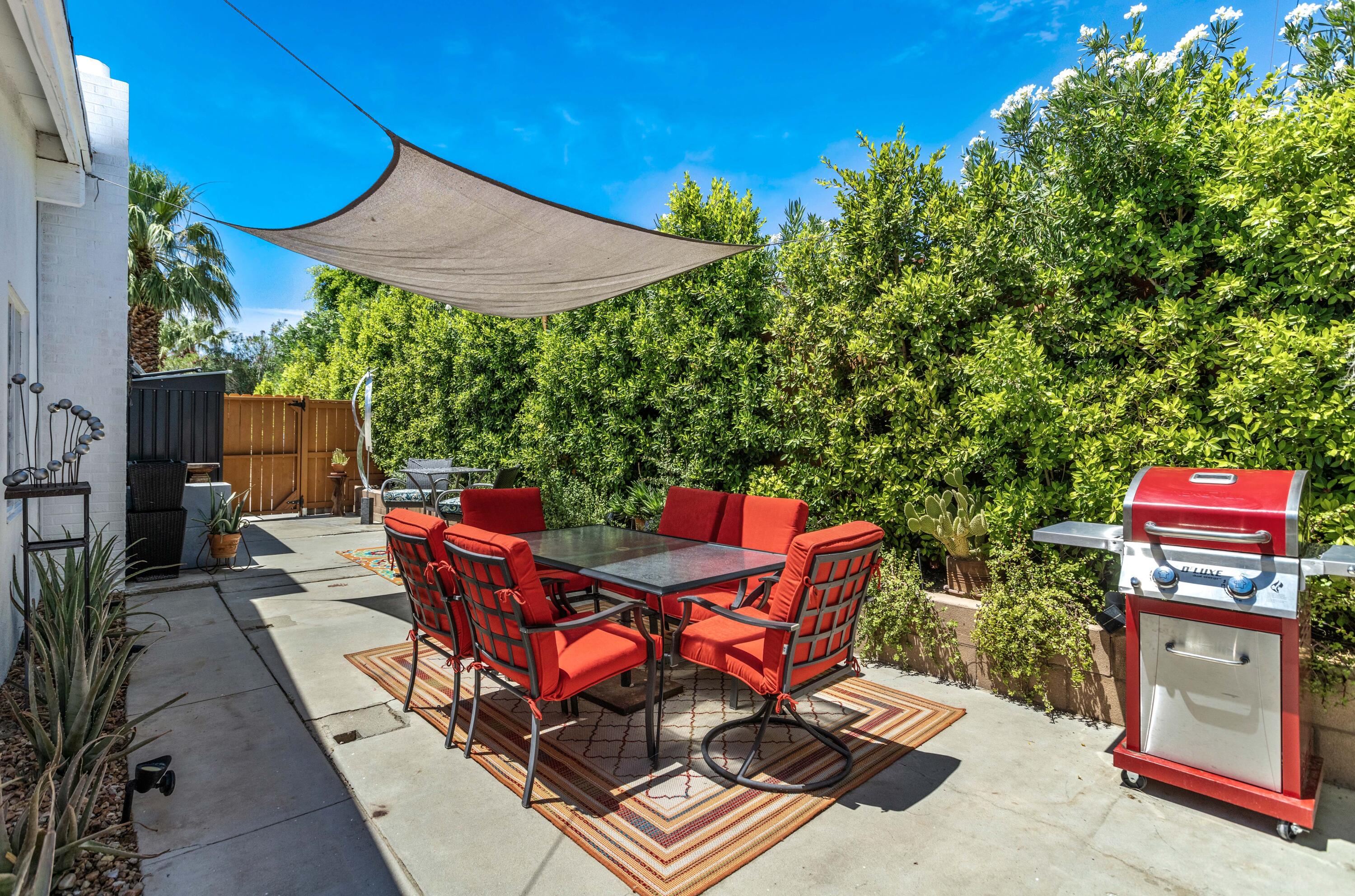 482 West Pico Road Palm Springs, CA 92262 - Photo 20 of 67 Patio Unit one