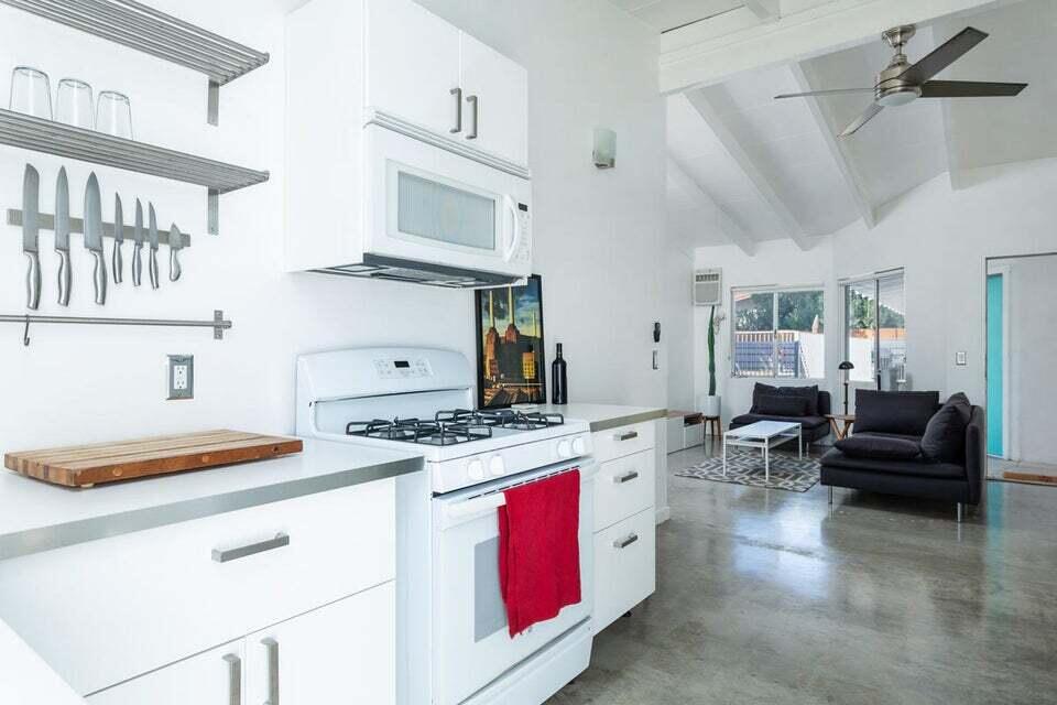 482 West Pico Road Palm Springs, CA 92262 - Photo 56 of 67 Kitchen unit 4