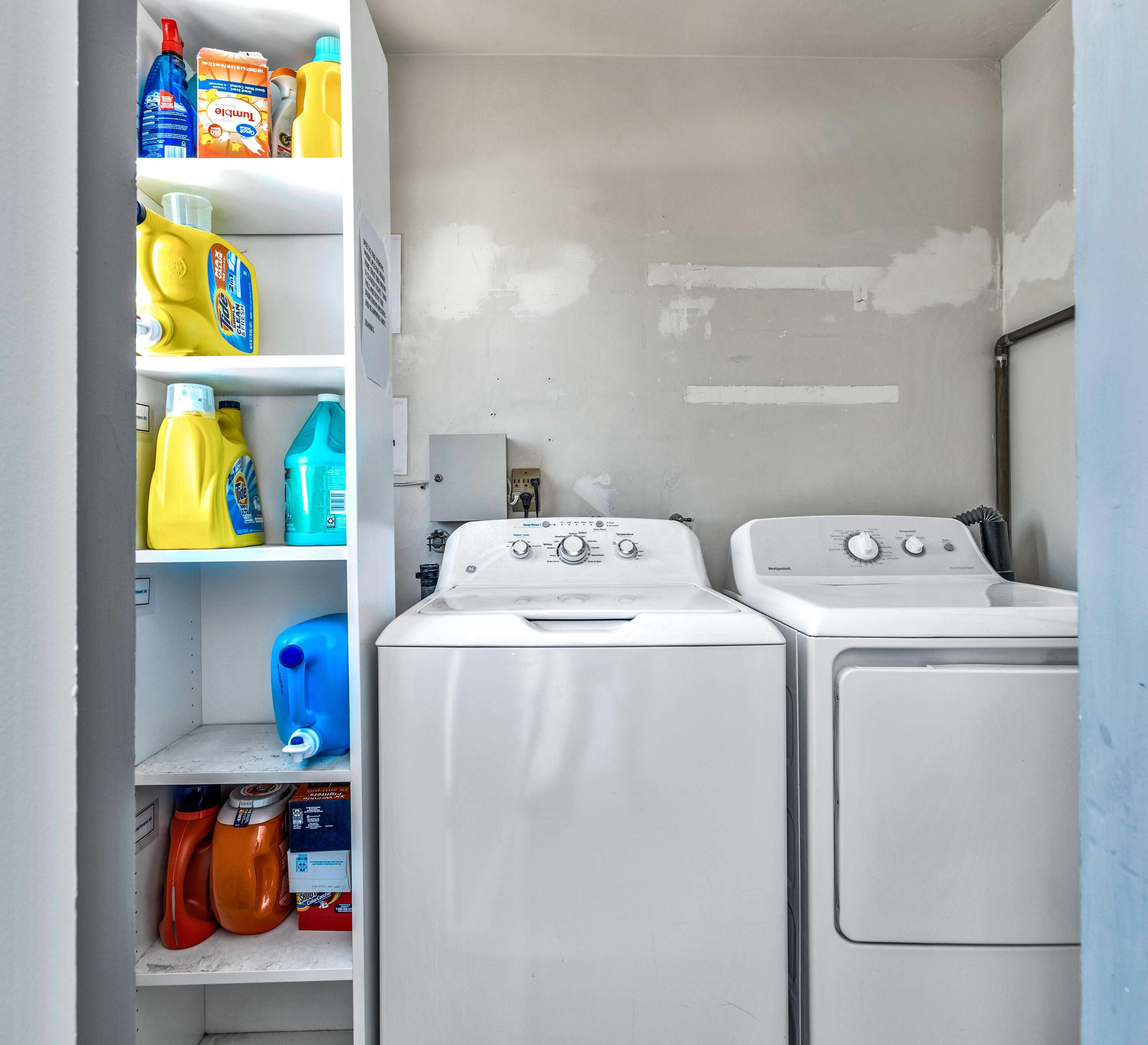 482 West Pico Road Palm Springs, CA 92262 - Photo 58 of 67 Laundry Room