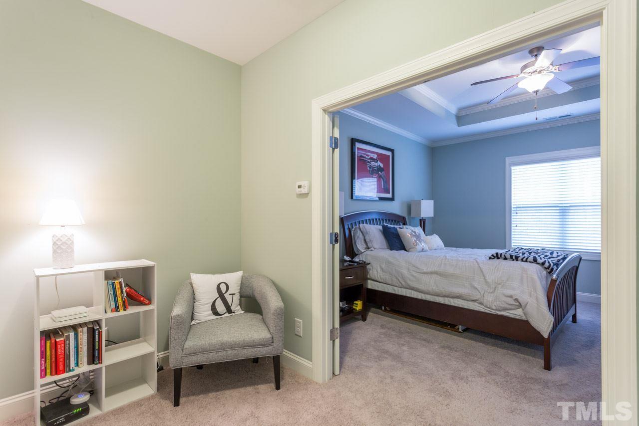 2112 Scarlet Maple Drive Raleigh, NC 27606 - Photo 12 of 22 Gallery Image 12