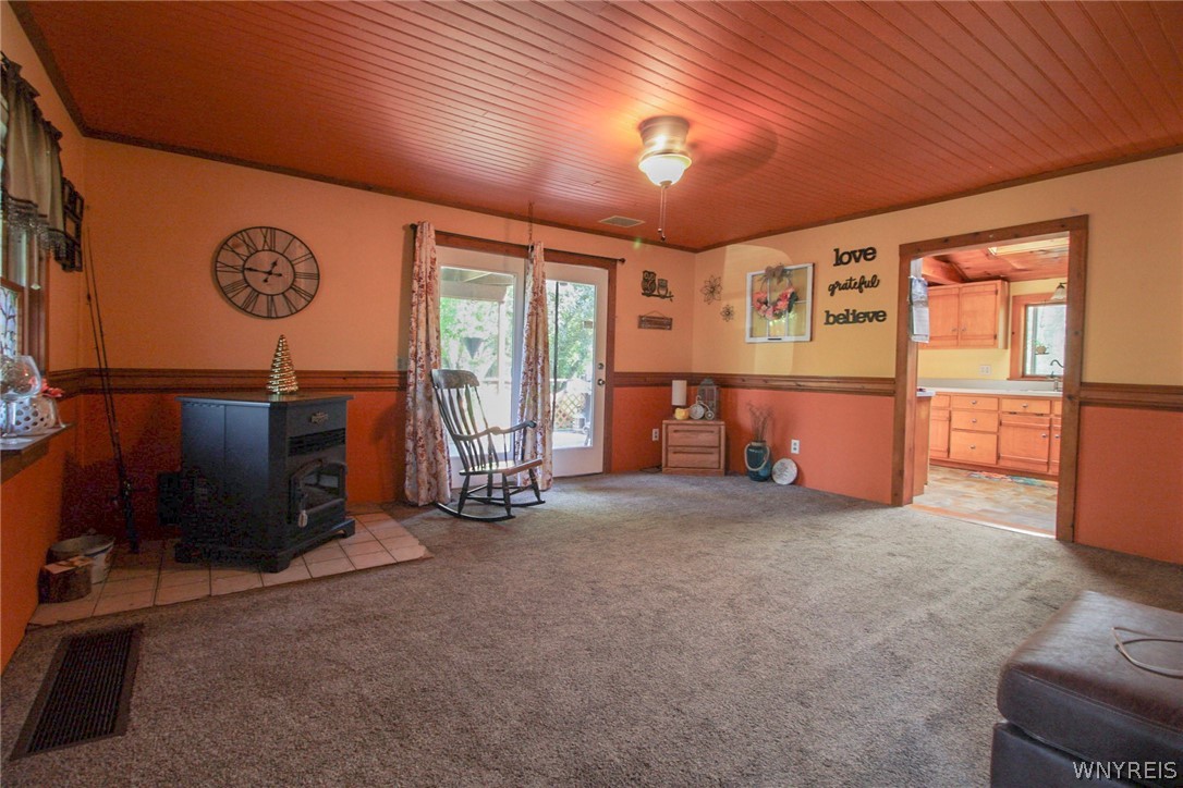 10246 Mill Road Ridgeway, NY 14103 - Photo 11 of 47