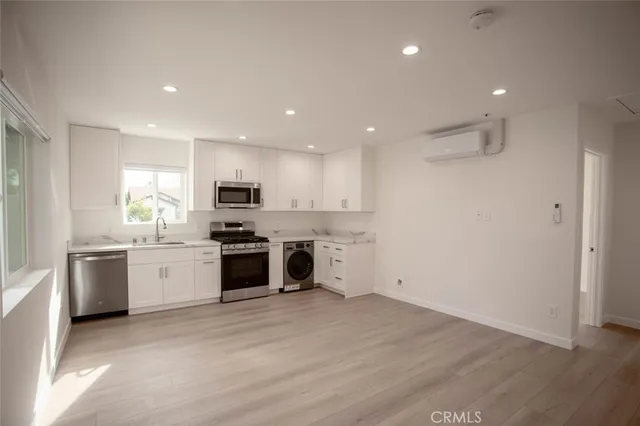 $2,300 | 16327 Kalisher Street, Granada Hills, CA 91344