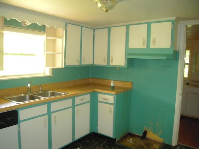 5321 Circle Road Corryton, TN 37721 - Photo 6 of 10 DSCN3434