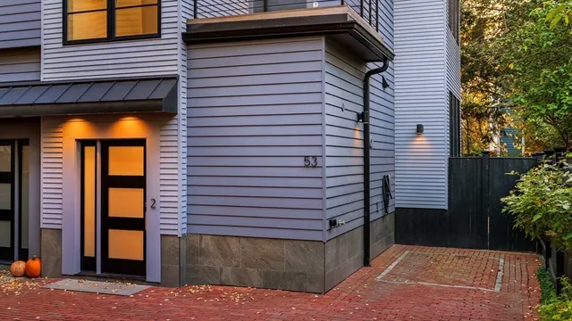 $1,688,000 | 53 Jay Street, Unit 2, Cambridge, MA 02139