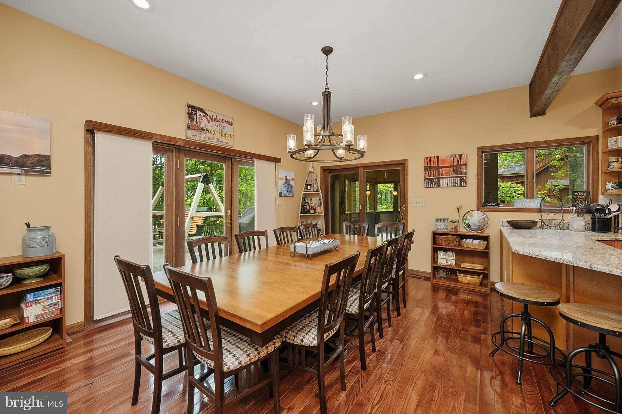 1342 Stockslager Road Oakland, MD 21550 - Photo 39 of 118 Custom Dining for 12
